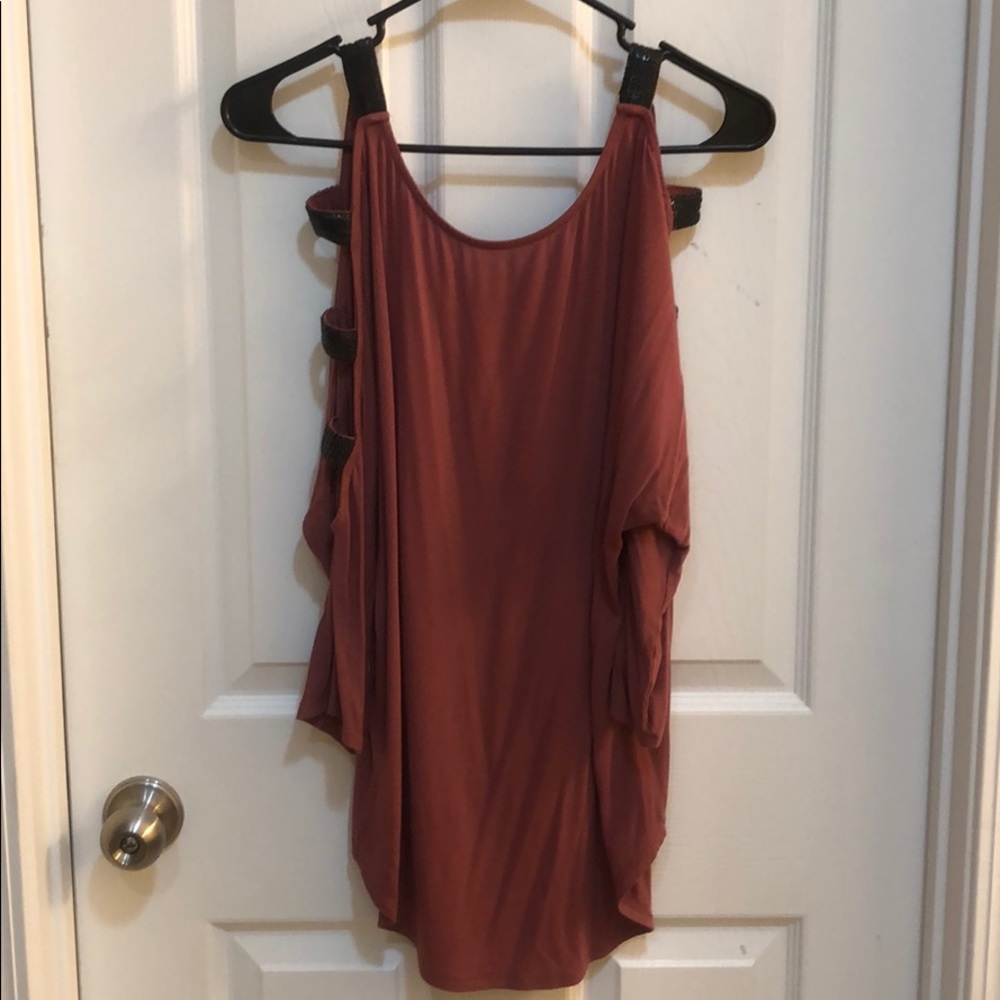 Medium shirt